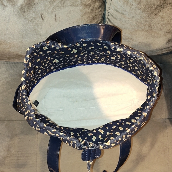 See by Chloe Navy and Beige Vinyl Tote - Picture 3 of 16